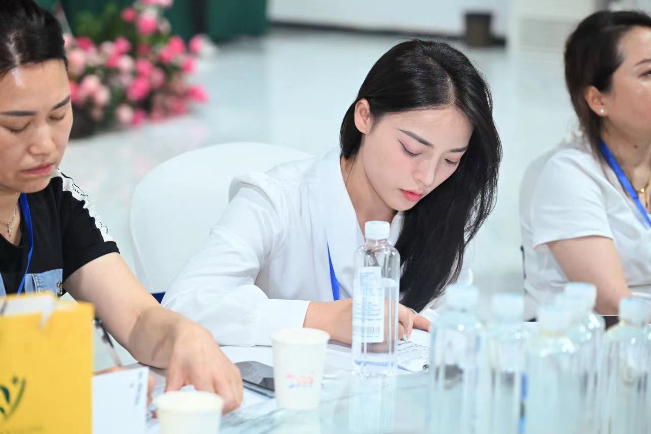名媛紀要丨2024新品發(fā)布會，圓滿召開